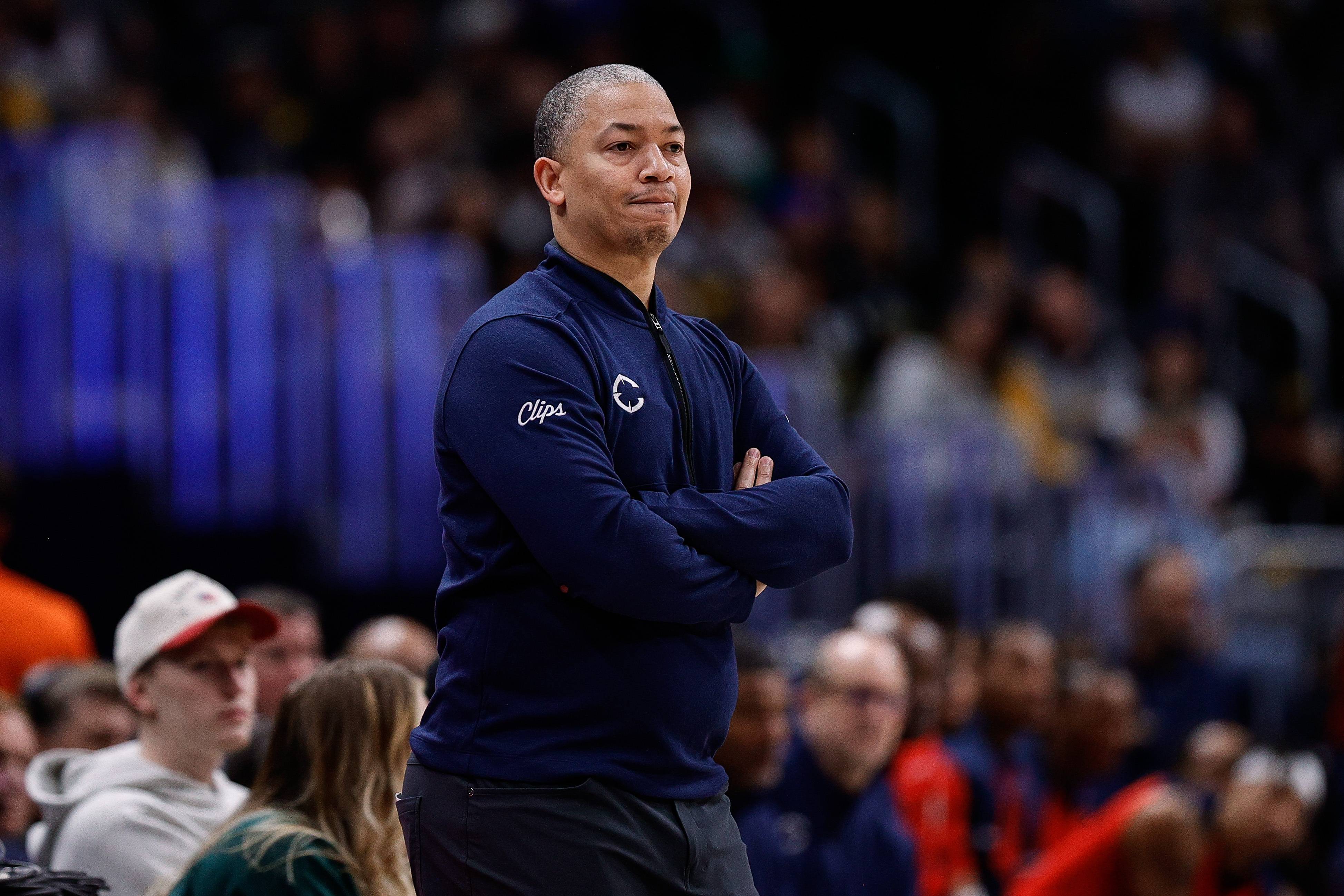 关于NBA常规赛集结日再迎强敌；雷恩战术微调；主帅态度：细节曝光；赛程密集仍需轮换的信息