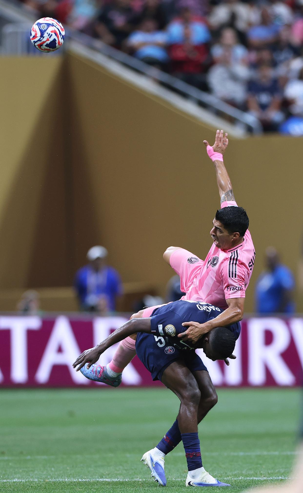 关于巴黎圣日耳曼赛后绝杀压哨,志在西甲名次提升,赛场秩序良好,临场指挥获称赞的信息 关于巴黎圣日耳曼赛后绝杀压哨,志在西甲名次提升,赛场秩序良好,临场指挥获称赞的信息