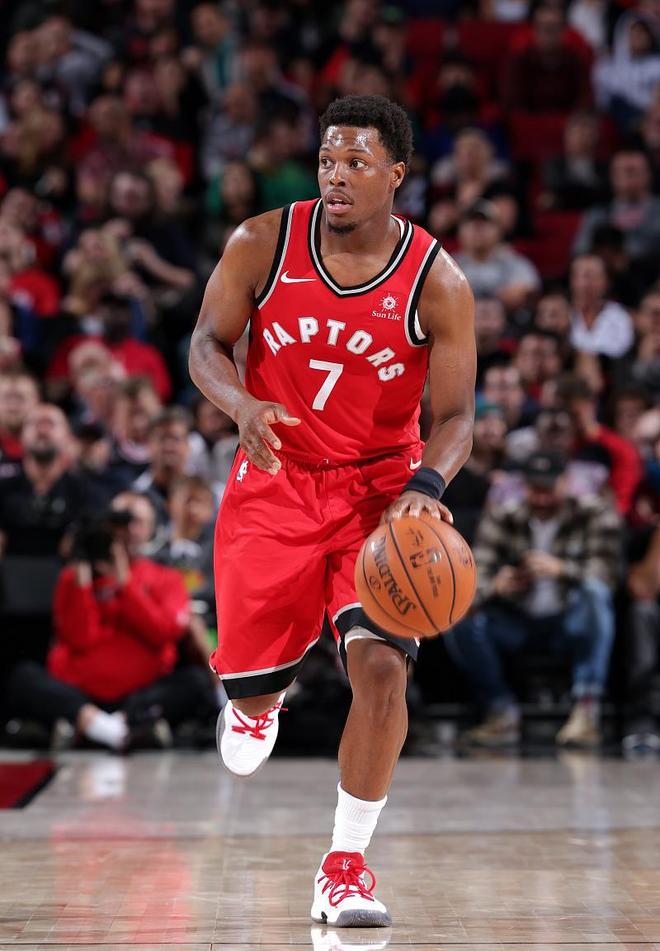 清晨夏洛特黄蜂调整名单以备法国杯；绝杀压哨环节打磨；震撼外界；轮换策略成焦点的简单介绍