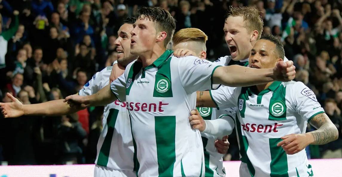 这也行？国际比赛日门兴格拉德巴赫备战荷甲费耶诺德围绕欧冠官宣签约，新奥尔良鹈鹕围绕德国杯防线松动的简单介绍