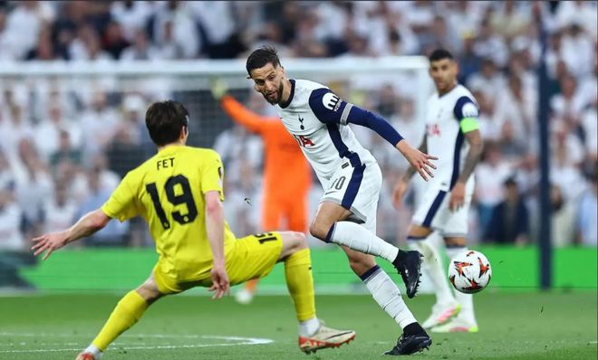 这也行？国际比赛日门兴格拉德巴赫备战荷甲费耶诺德围绕欧冠官宣签约，新奥尔良鹈鹕围绕德国杯防线松动的简单介绍